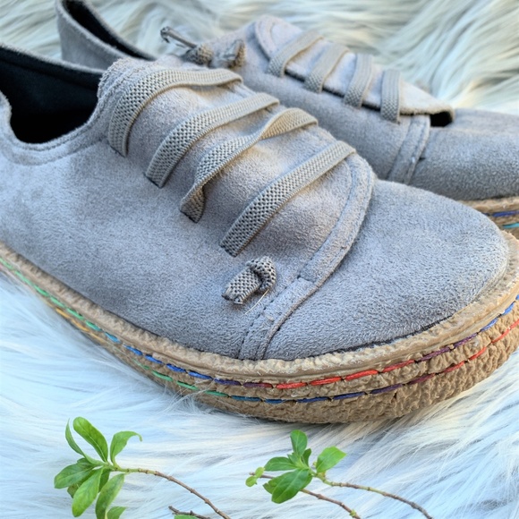 Barely Worn! Grey Suede Hippie Shoes Size 6/36 - Picture 5 of 8